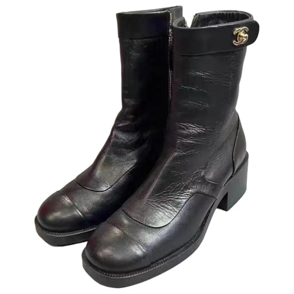 Chanel Black Leather Boots Black Leather Very good - Front View