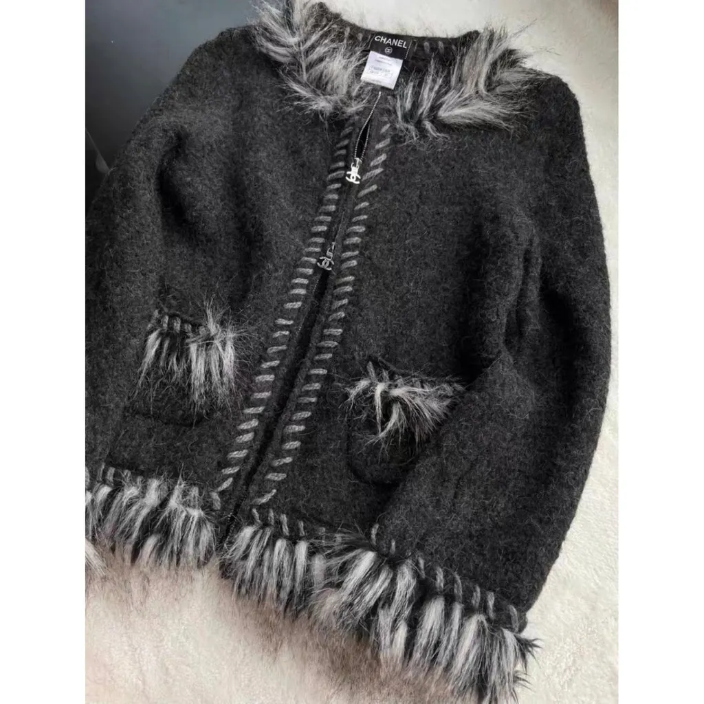 Chanel Wool Knitwear MultiColor Wool Very good - Back View