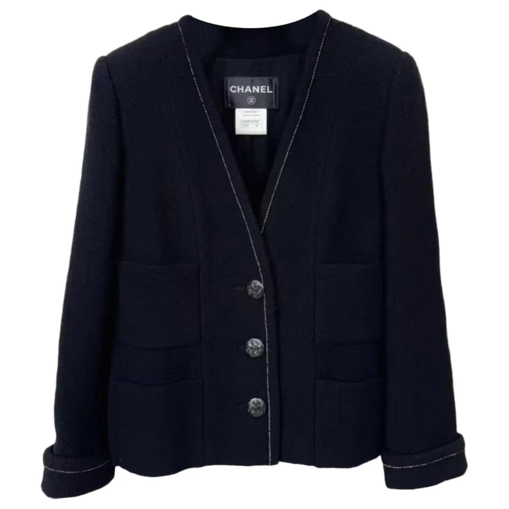 Chanel La Petite Veste Noire Black Wool Jacket Black Wool Very good - Front View