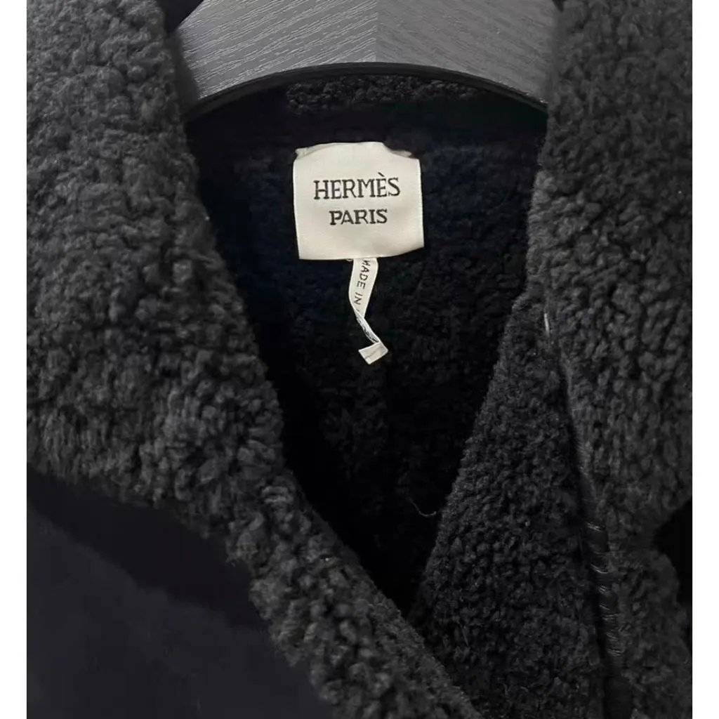 Hermes Navy Shearling Coat Navy Shearling Very good - Box View