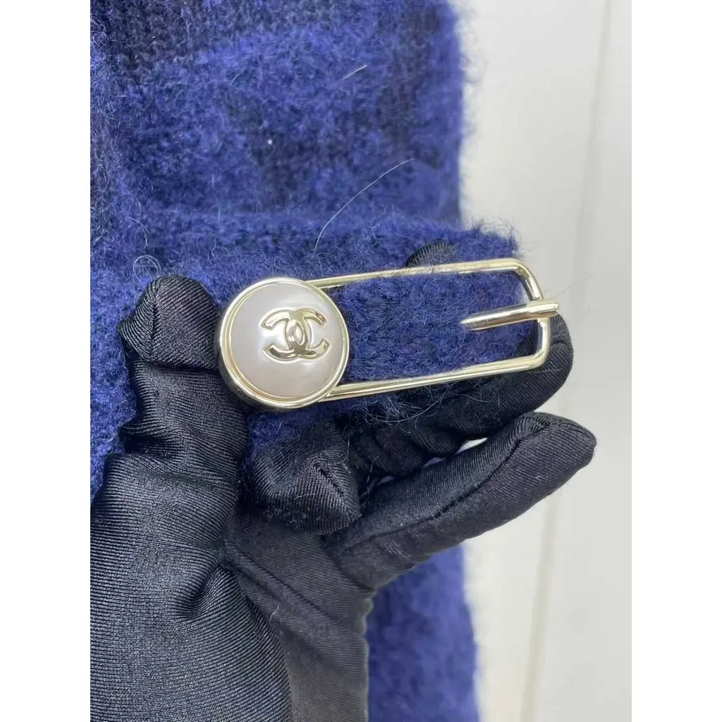 Chanel Cashmere Coat MultiColor Cashmere Very good - Box View