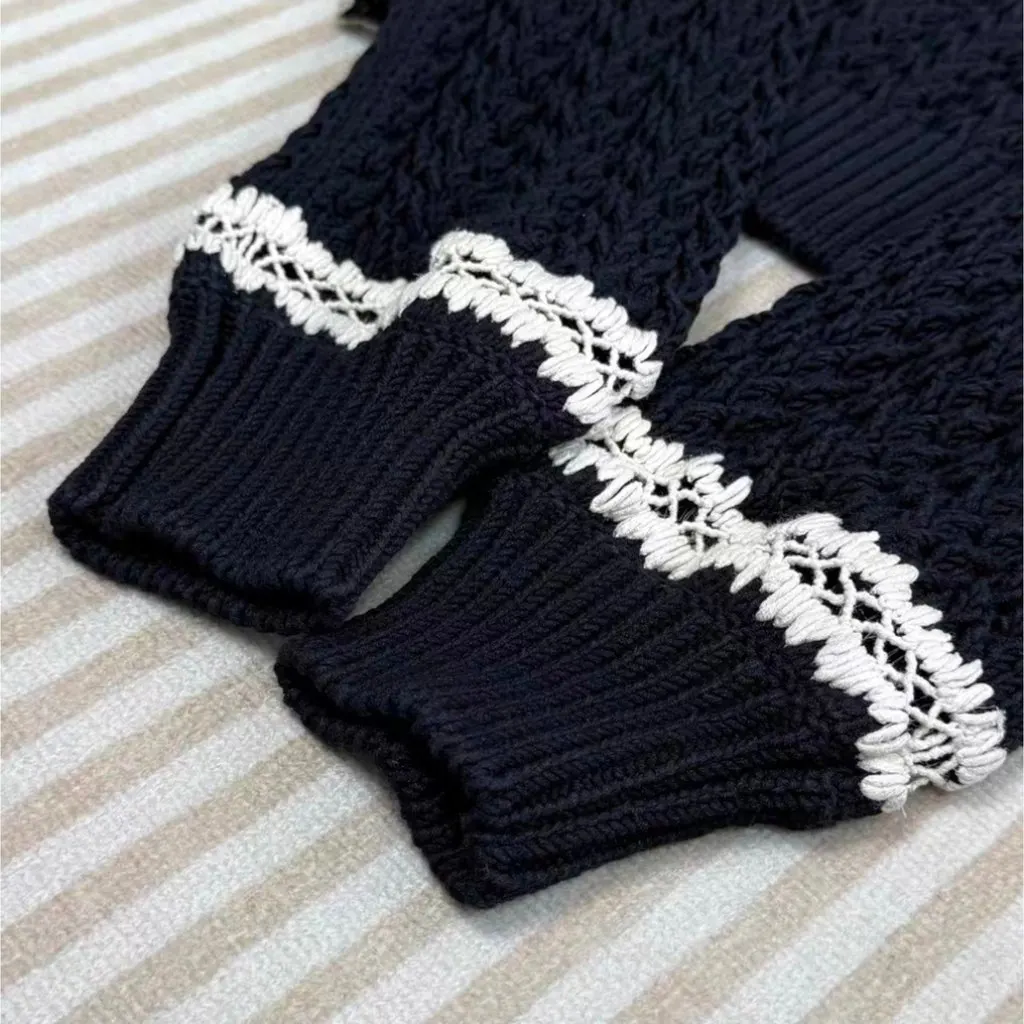 Chanel Black Silk Knitwear Black Silk Very good - Inside View