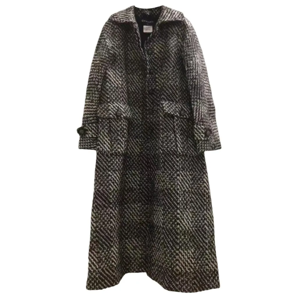 Chanel Wool Coat MultiColor Wool Very good - Front View