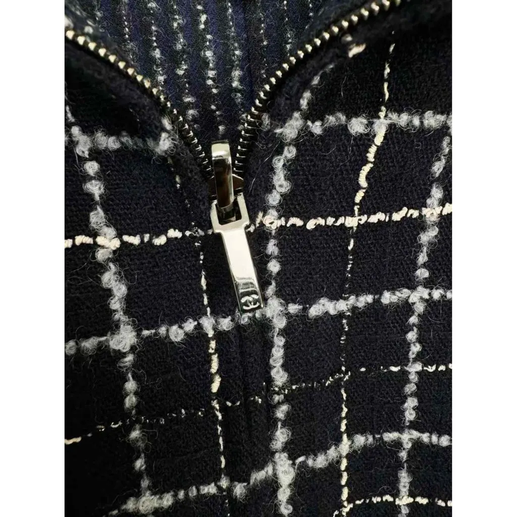 Chanel Wool Coat MultiColor Wool Very good - Inside View