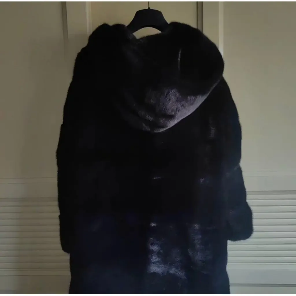 Dior Navy Mink Coat Navy Very good - Back View