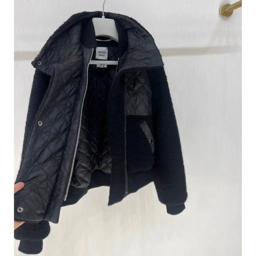 Hermes Black Wool Coat Black Wool Very good - Back View