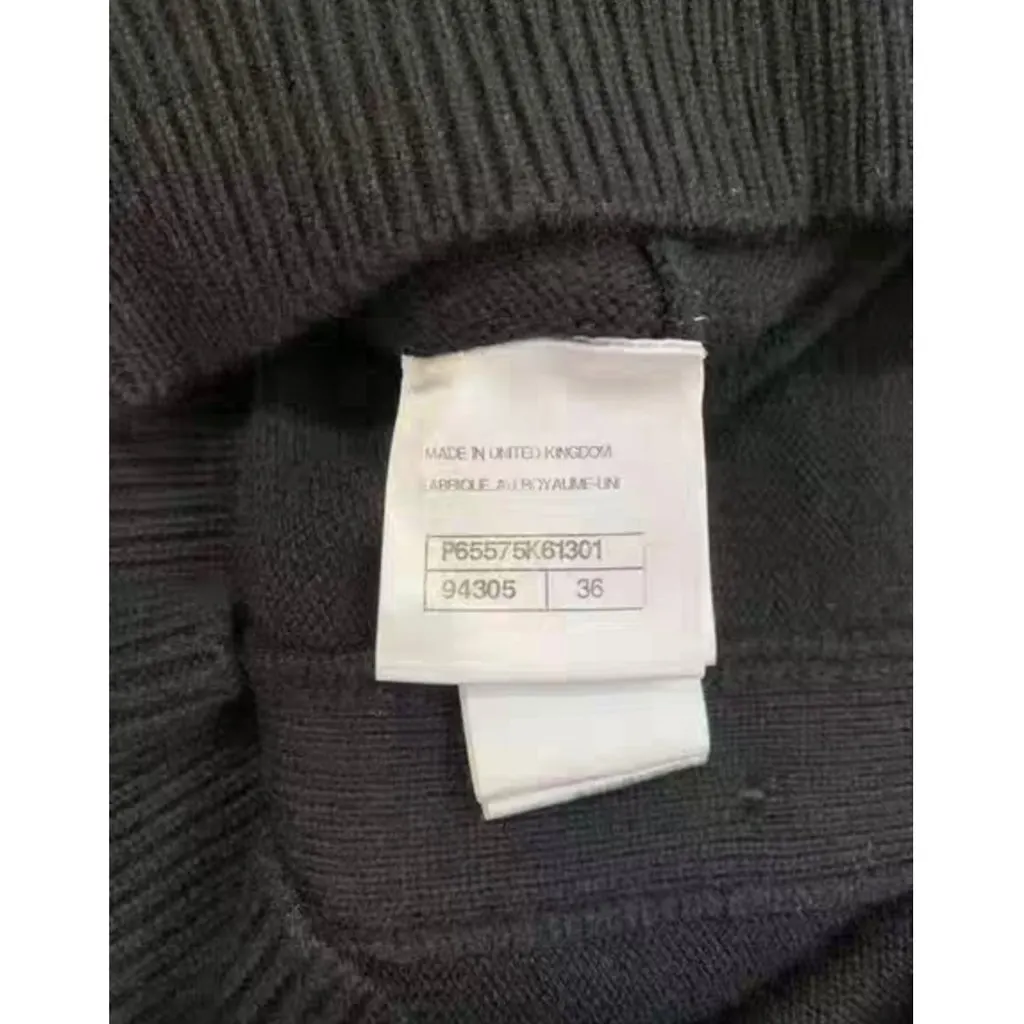 Chanel Black Cashmere Knitwear Black Cashmere Very good - Box View