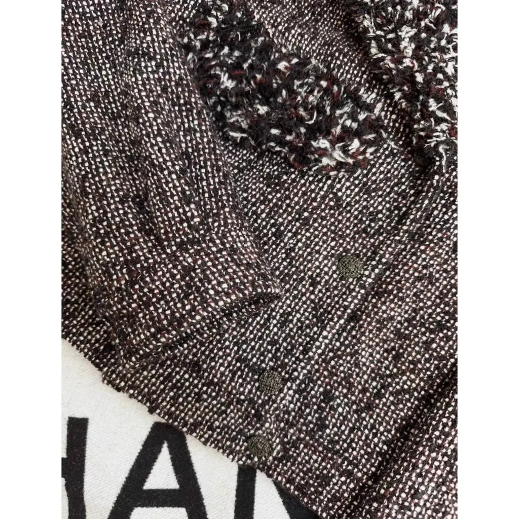 Chanel La Petite Veste Noire Wool Jacket MultiColor Wool Very good - Model View
