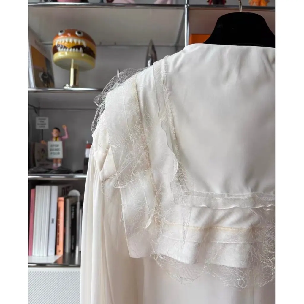 Chanel Silk Top MultiColor Silk Very good - Model View