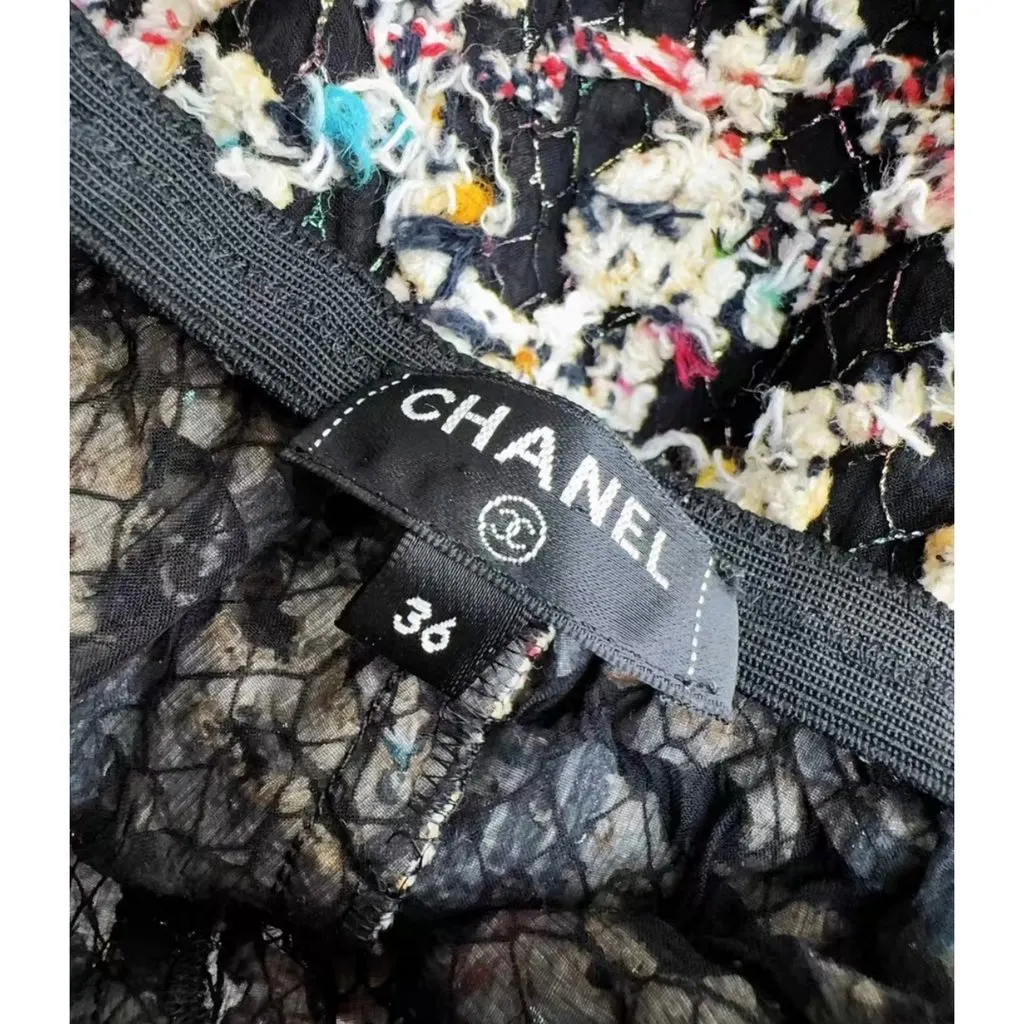 Chanel Cotton Shorts MultiColor Cotton Very good - Model View