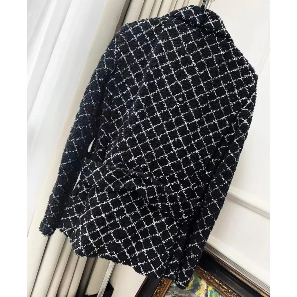 Chanel La Petite Veste Noire Tweed Jacket MultiColor Tweed Very good - Back View