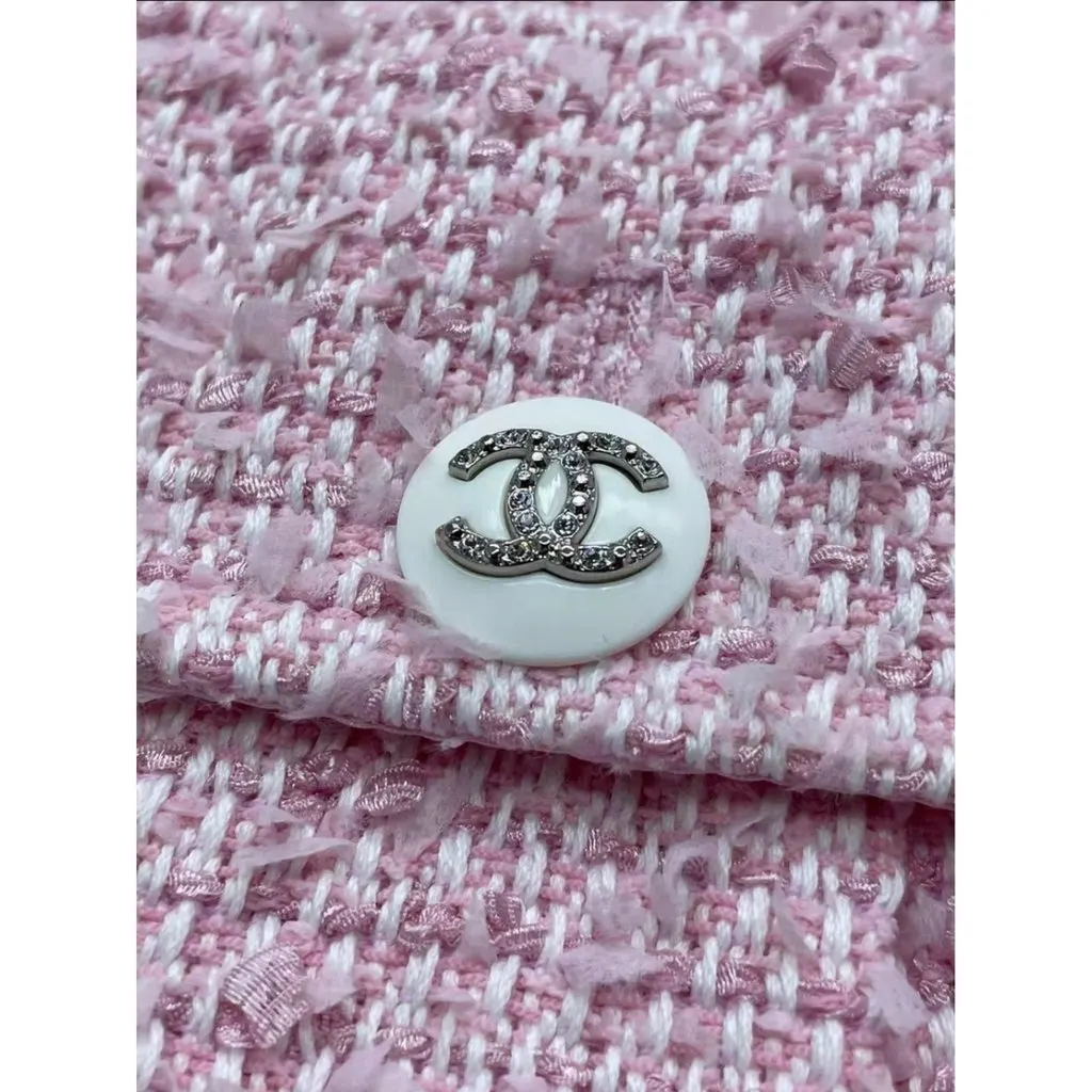 Chanel La Petite Veste Noire Tweed Jacket MultiColor Tweed Very good - Model View