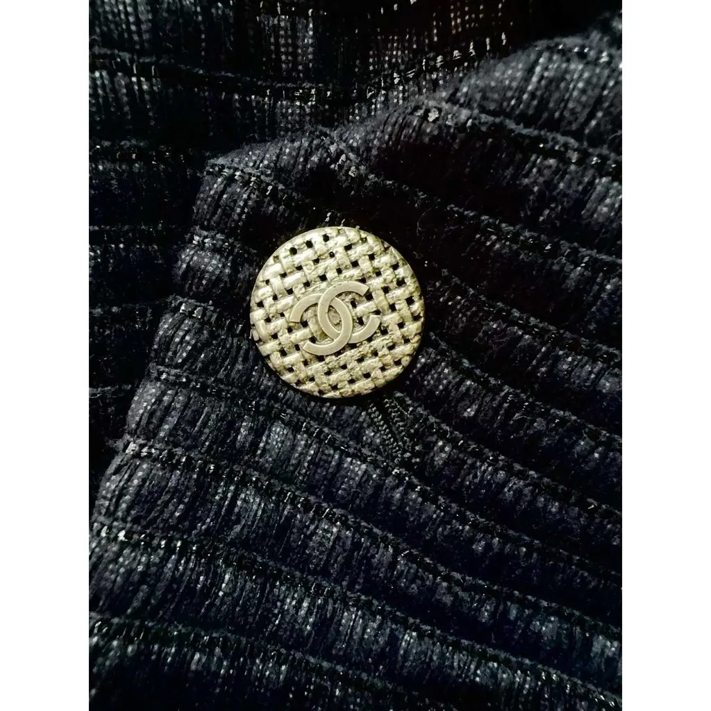 Chanel La Petite Veste Noire Black Polyamide Jacket Black Polyamide Very good - Back View