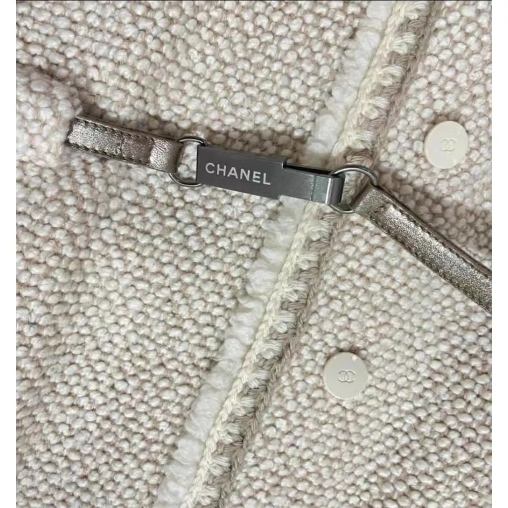 Chanel Wool Coat MultiColor Wool Very good - Back View