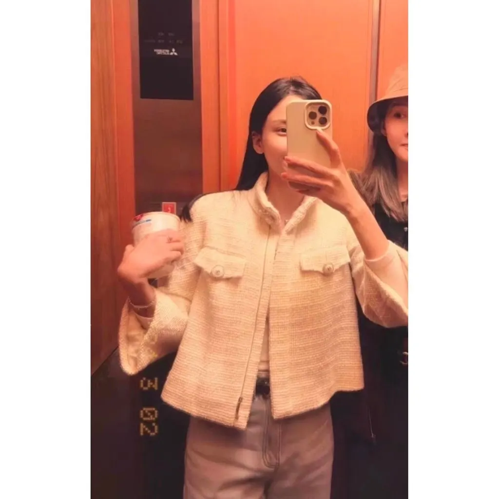 Chanel Wool Coat MultiColor Wool Very good - Inside View