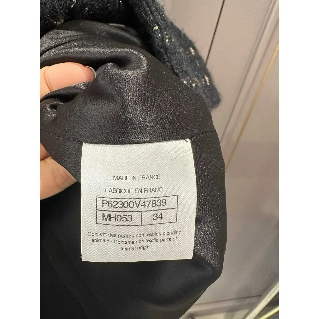 Chanel Wool Coat MultiColor Wool Very good - Model View