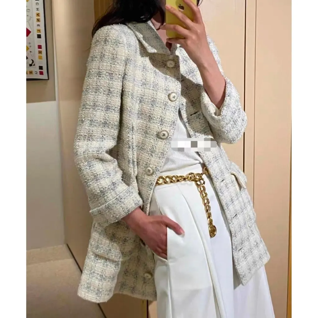Chanel Wool Coat MultiColor Wool Very good - Model View