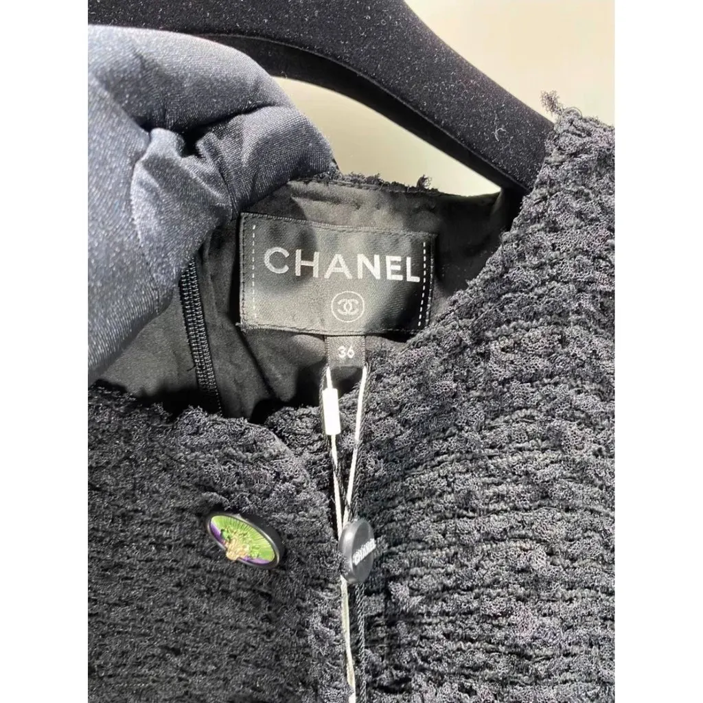 Chanel Black Tweed Dress Black Tweed Very good - Model View