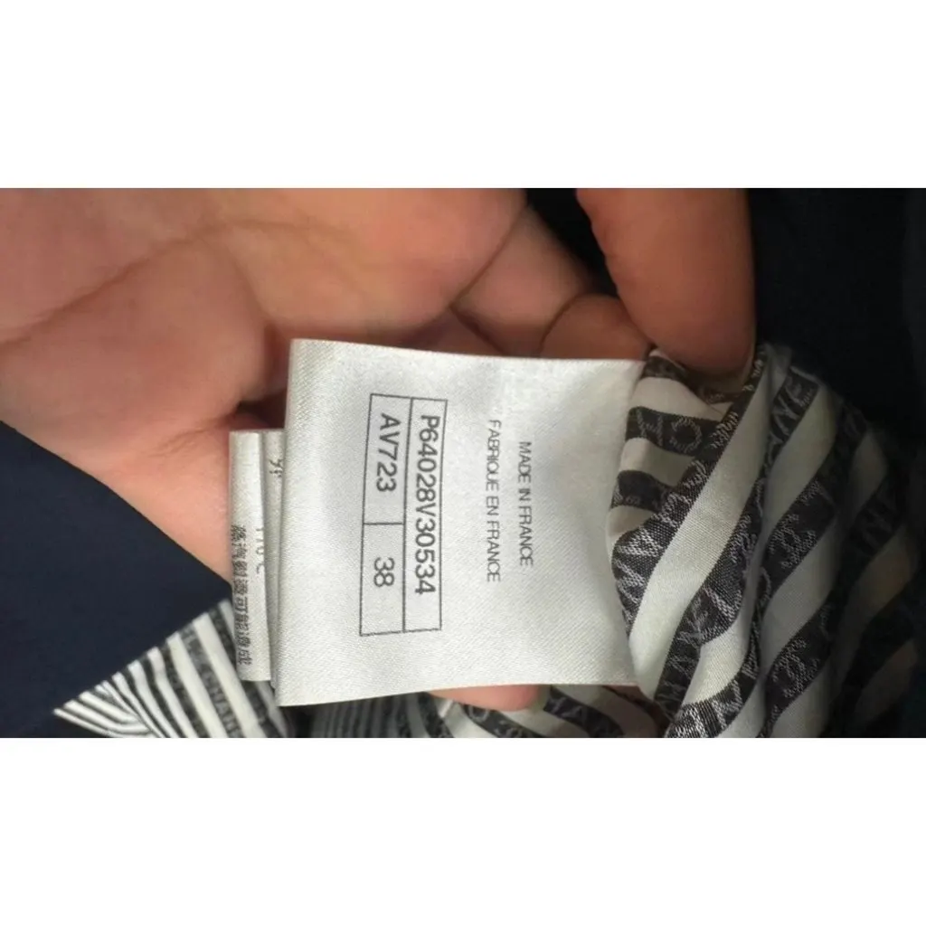 Chanel Wool Coat MultiColor Wool Very good - Inside View