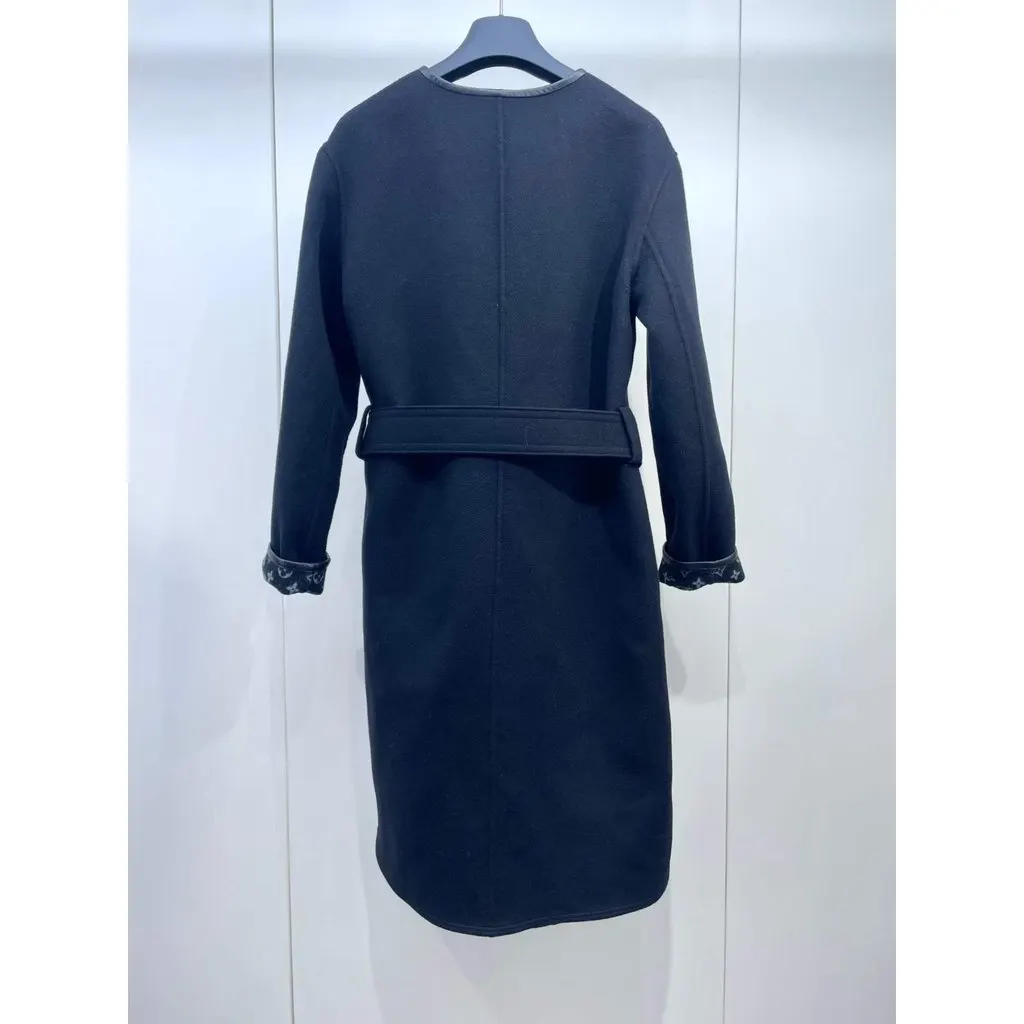 Louis Vuitton Wool Coat MultiColor Wool Never worn - Back View