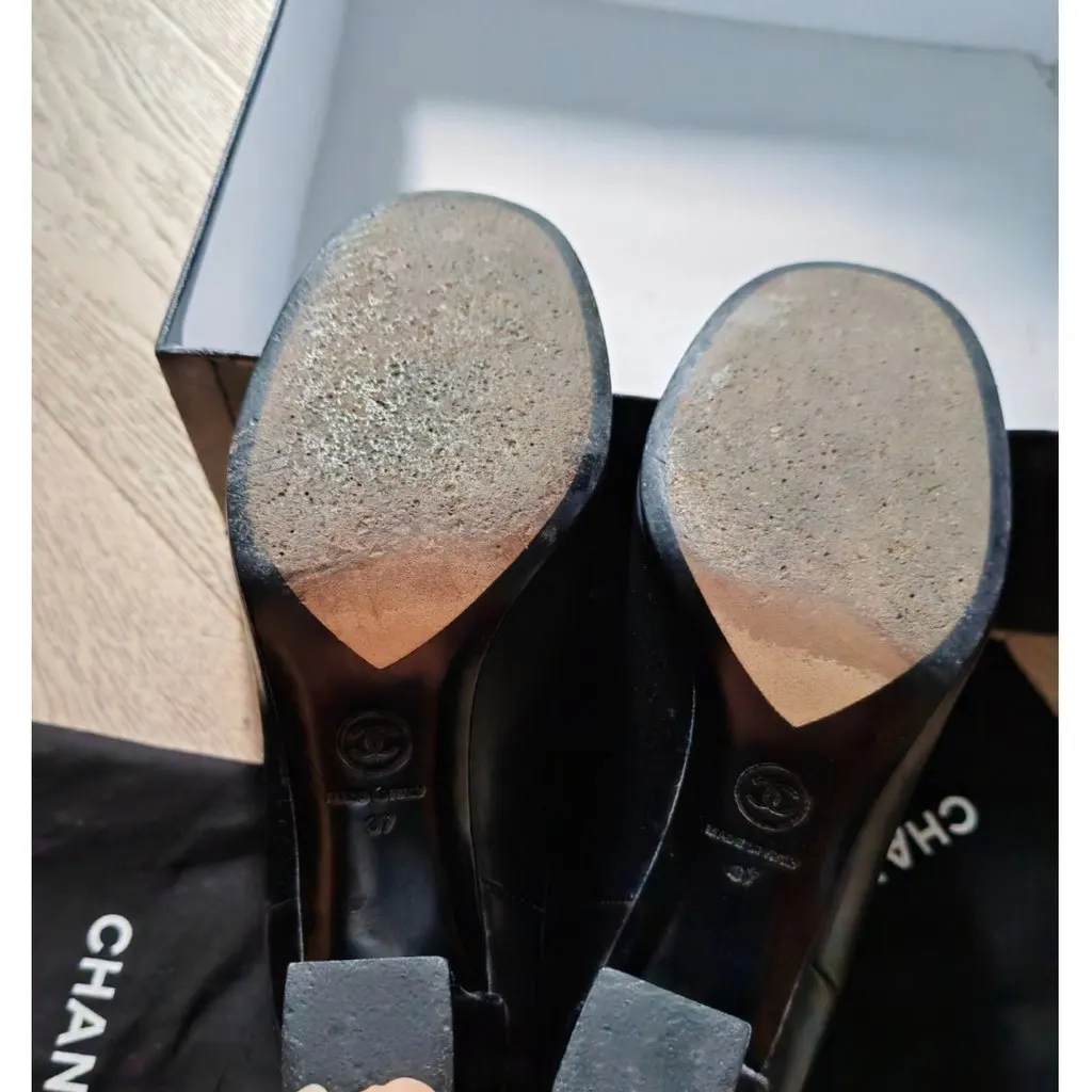Chanel Black Leather Boots Black Leather Very good - Box View