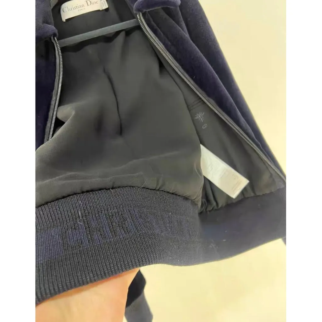 Dior Black Mink Coat Black Very good - Model View