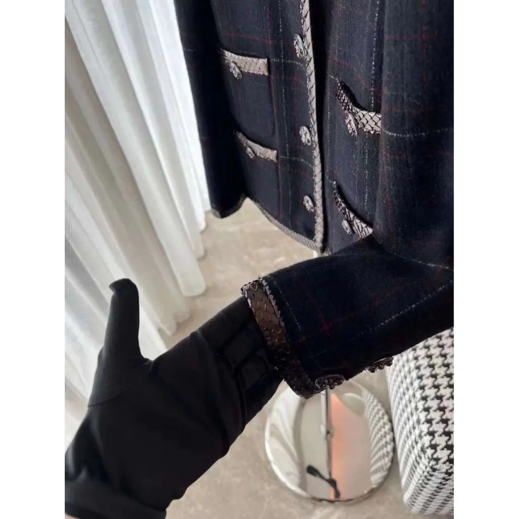 Chanel La Petite Veste Noire Tweed Jacket MultiColor Tweed Very good - Inside View