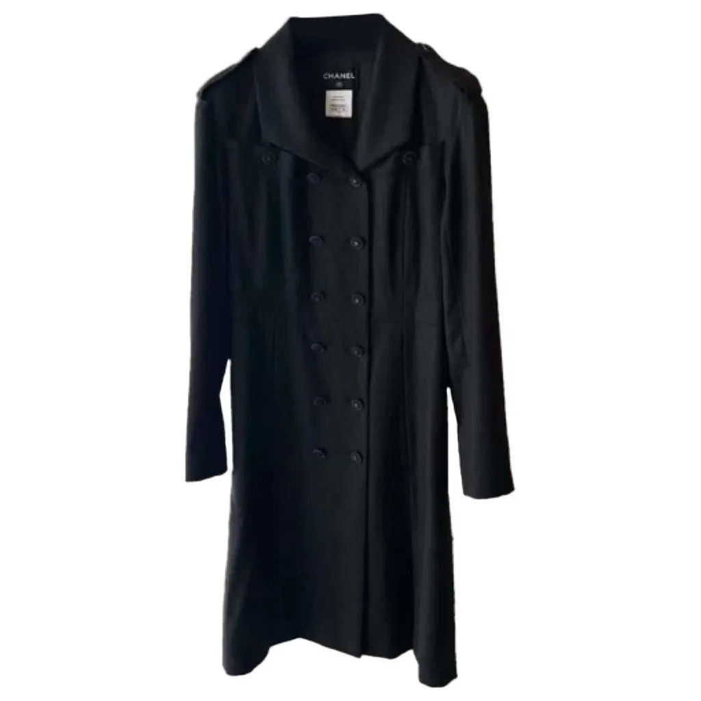 Chanel Black Wool Coat Black Wool Very good - Front View