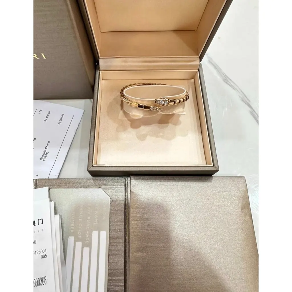 Bvlgari Serpenti Pink Gold Bracelet MultiColor Very good - Model View