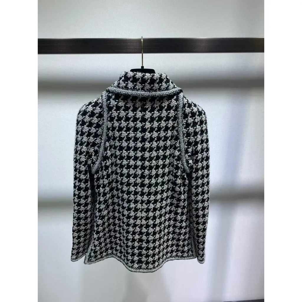 Chanel La Petite Veste Noire Tweed Jacket MultiColor Tweed Very good - Inside View