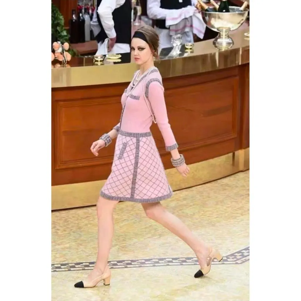 Chanel Cashmere Dress MultiColor Cashmere Very good - Box View