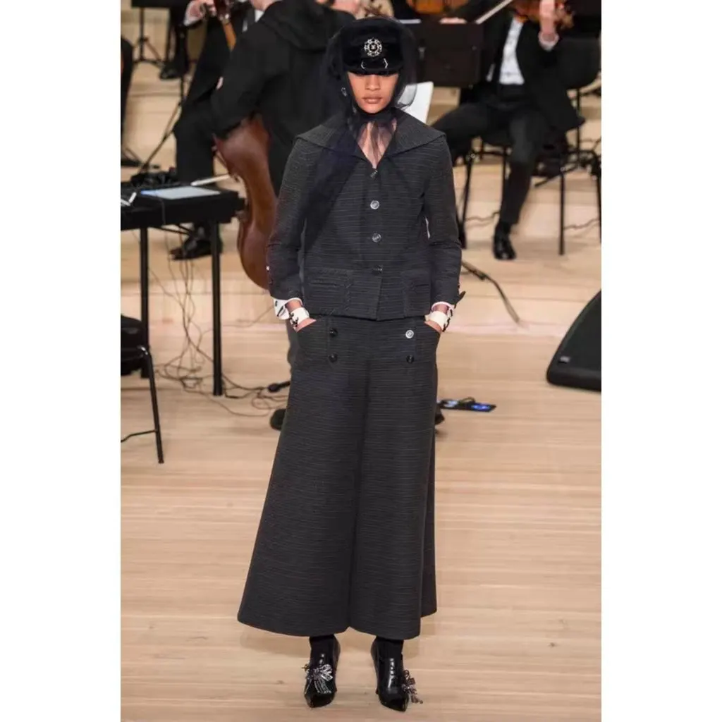 Chanel La Petite Veste Noire Cashmere Jacket MultiColor Cashmere Very good - Inside View