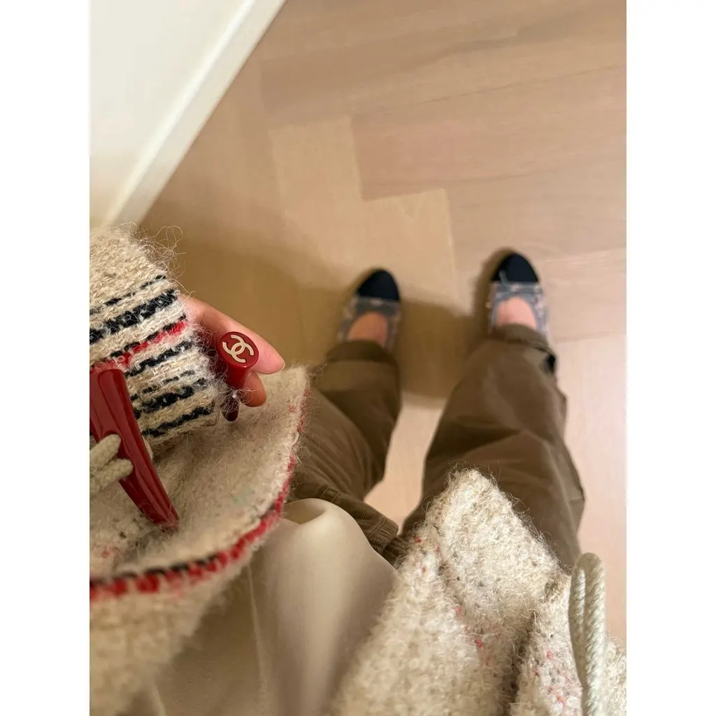 Chanel Wool Coat MultiColor Wool Very good - Model View
