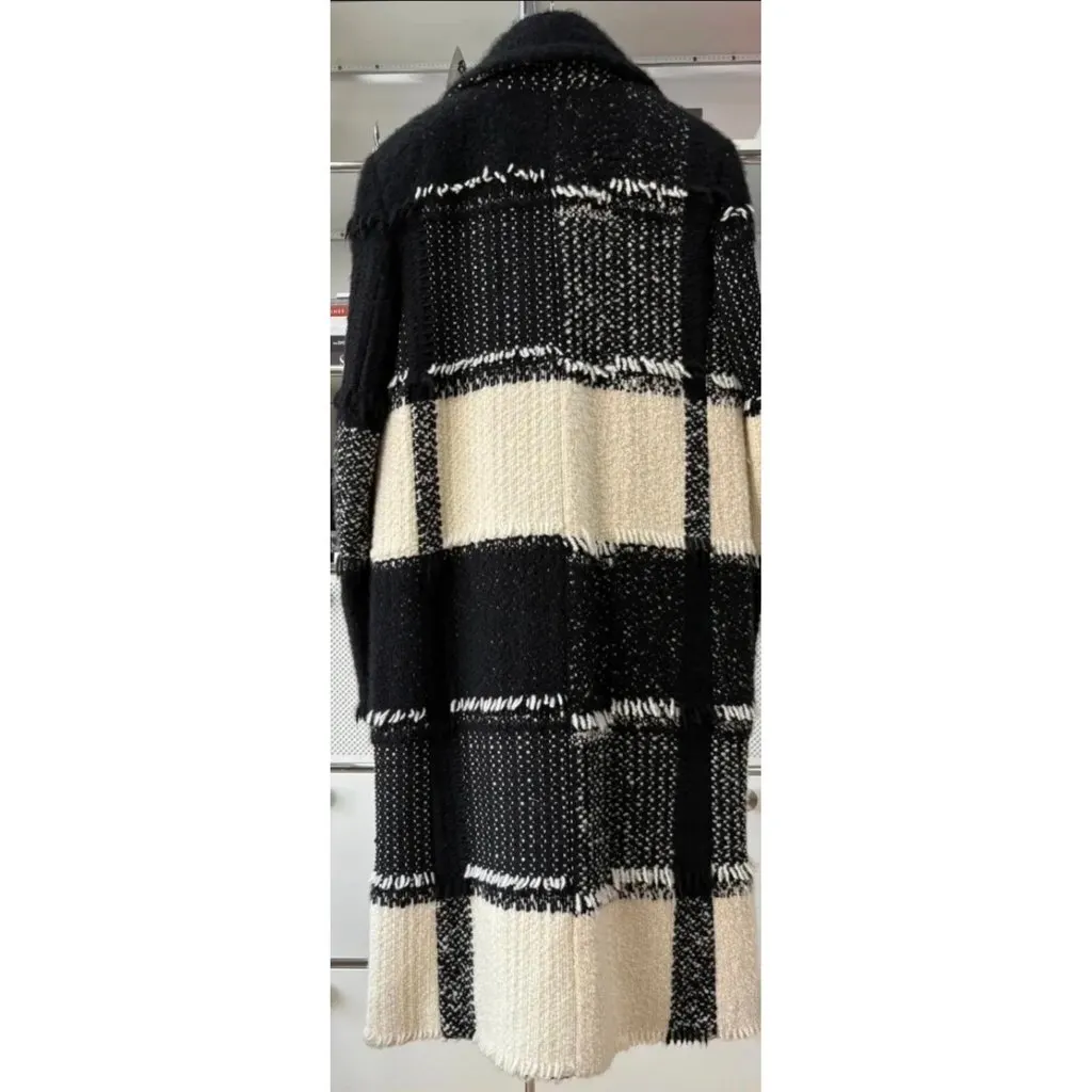 Chanel Cashmere Coat MultiColor Cashmere Never worn, with tag - Back View