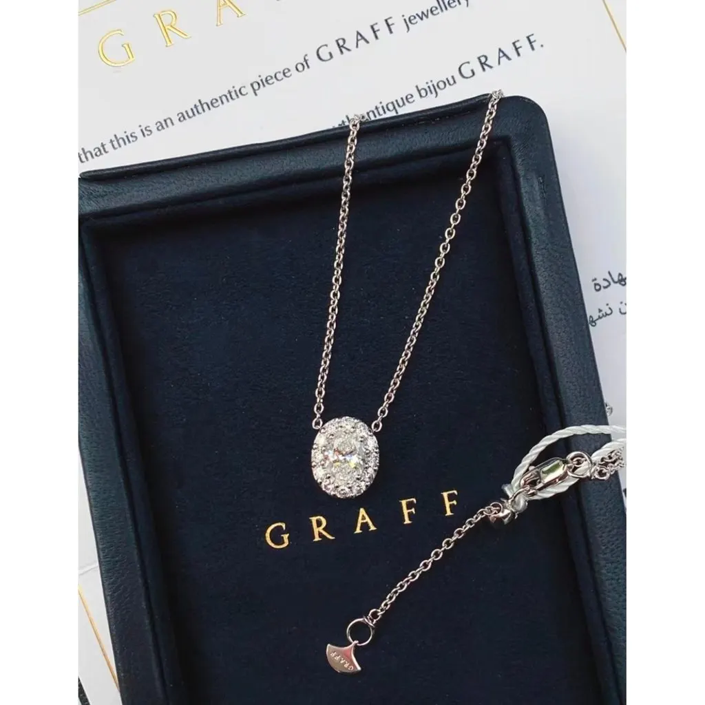 Graff Necklace MultiColor Lace Very good - Back View