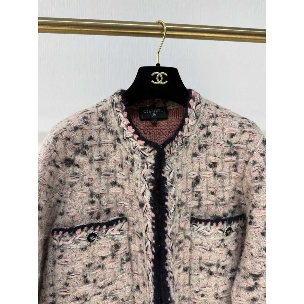 Chanel Cashmere Coat MultiColor Cashmere Never worn, with tag - Back View