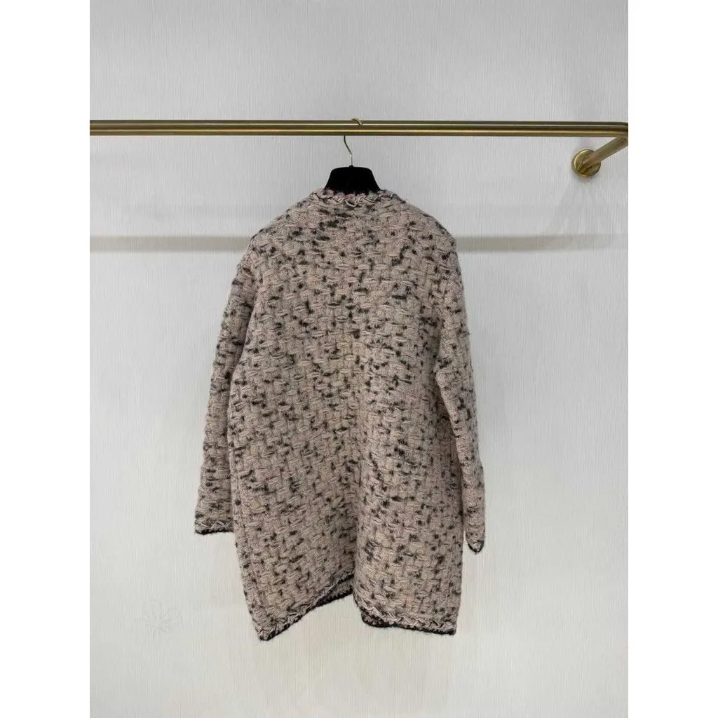 Chanel Cashmere Coat MultiColor Cashmere Never worn, with tag - Model View