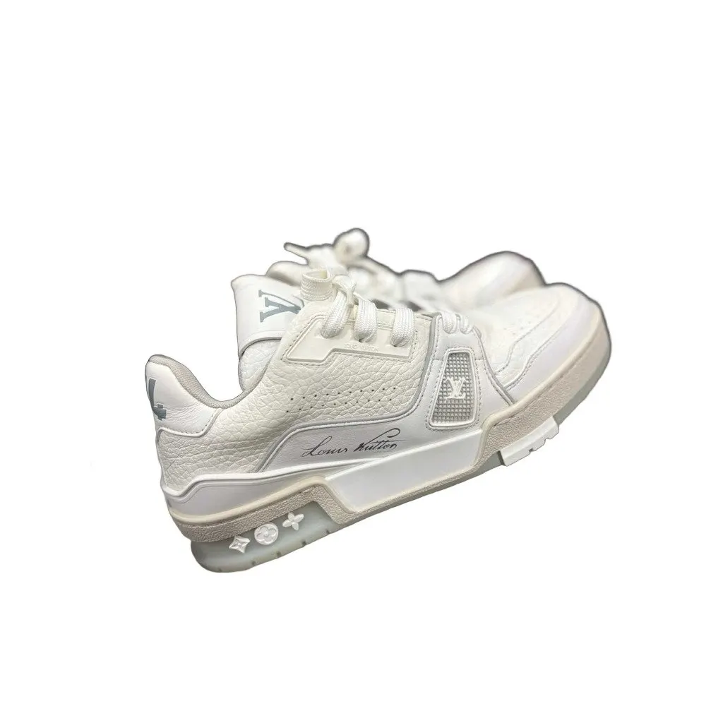 Louis Vuitton LV Skate Leather Sneakers MultiColor Leather Very good - Front View