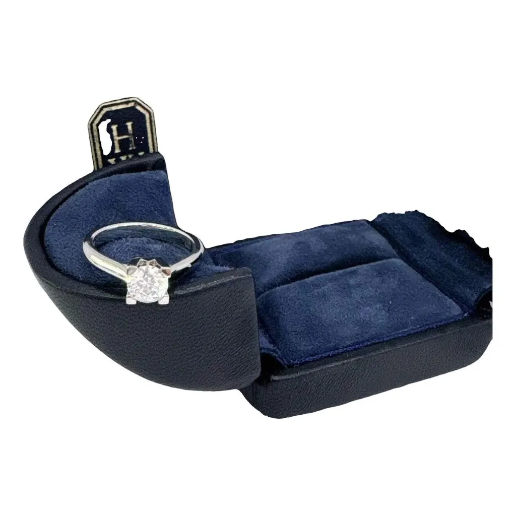 Harry Winston Ring MultiColor Very good - Front View