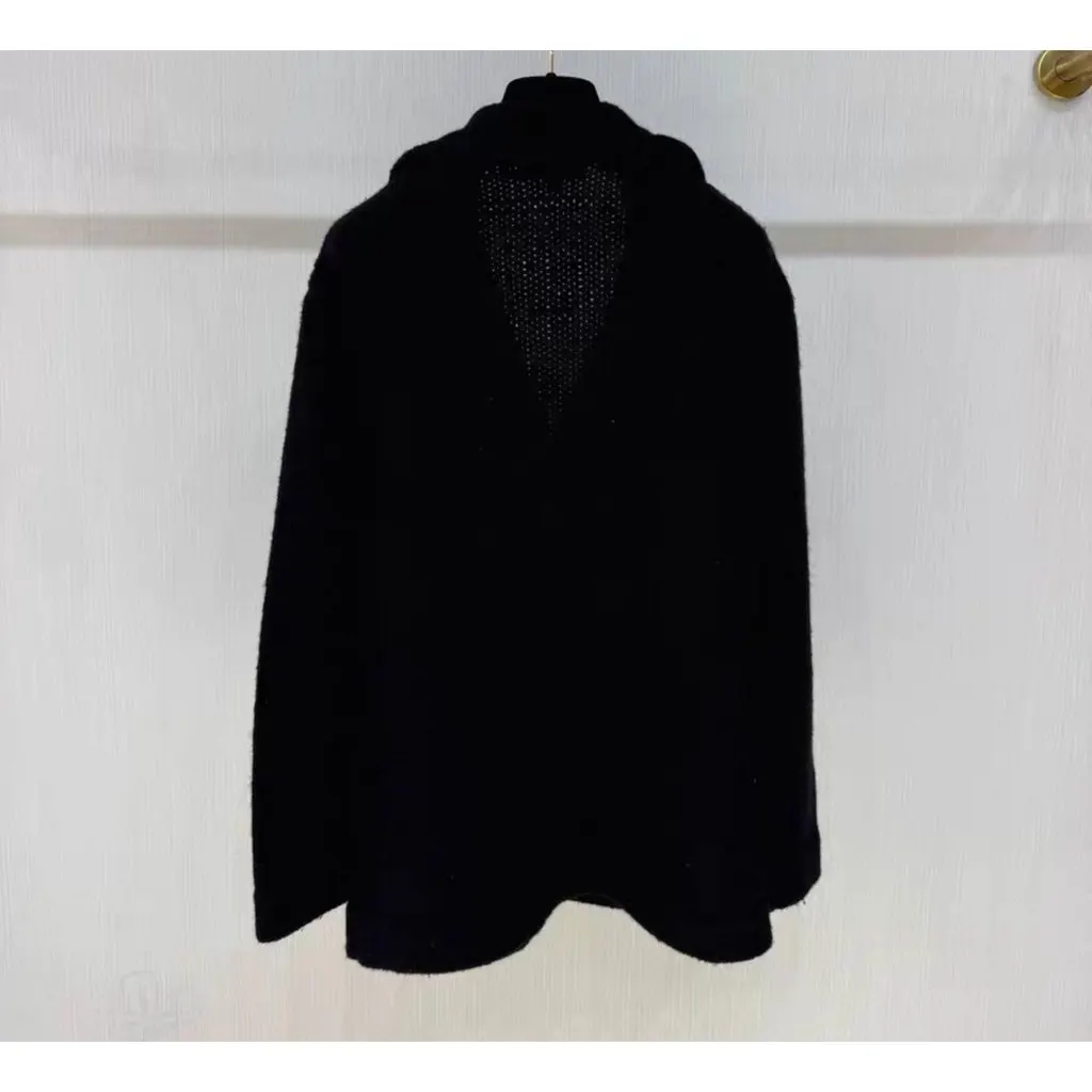 Chanel Cashmere Knitwear MultiColor Cashmere Very good - Model View
