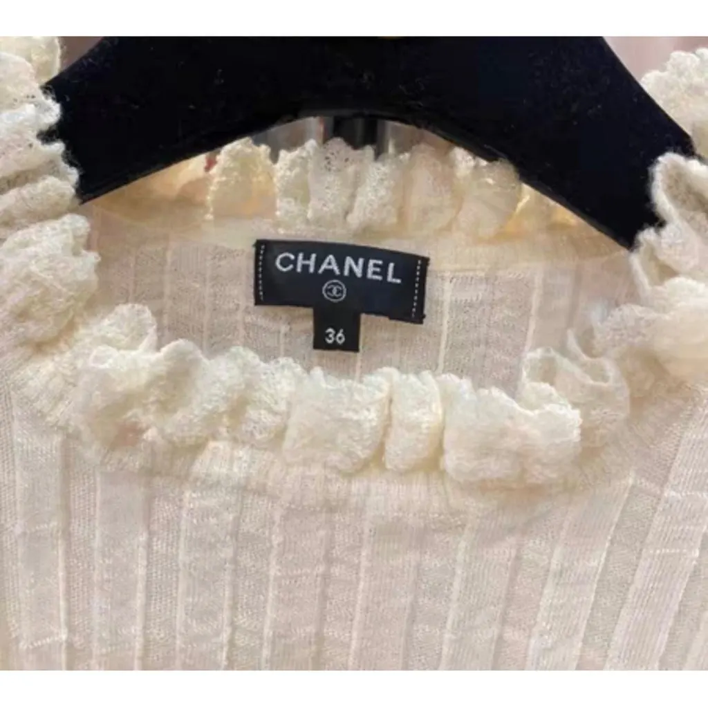 Chanel Ecru Wool Knitwear Ecru Wool Very good - Back View