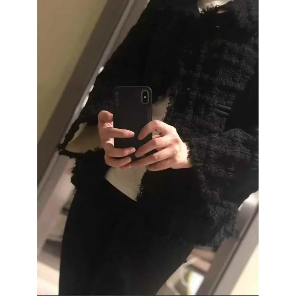 Chanel La Petite Veste Noire Black Wool Jacket Black Wool Very good - Box View