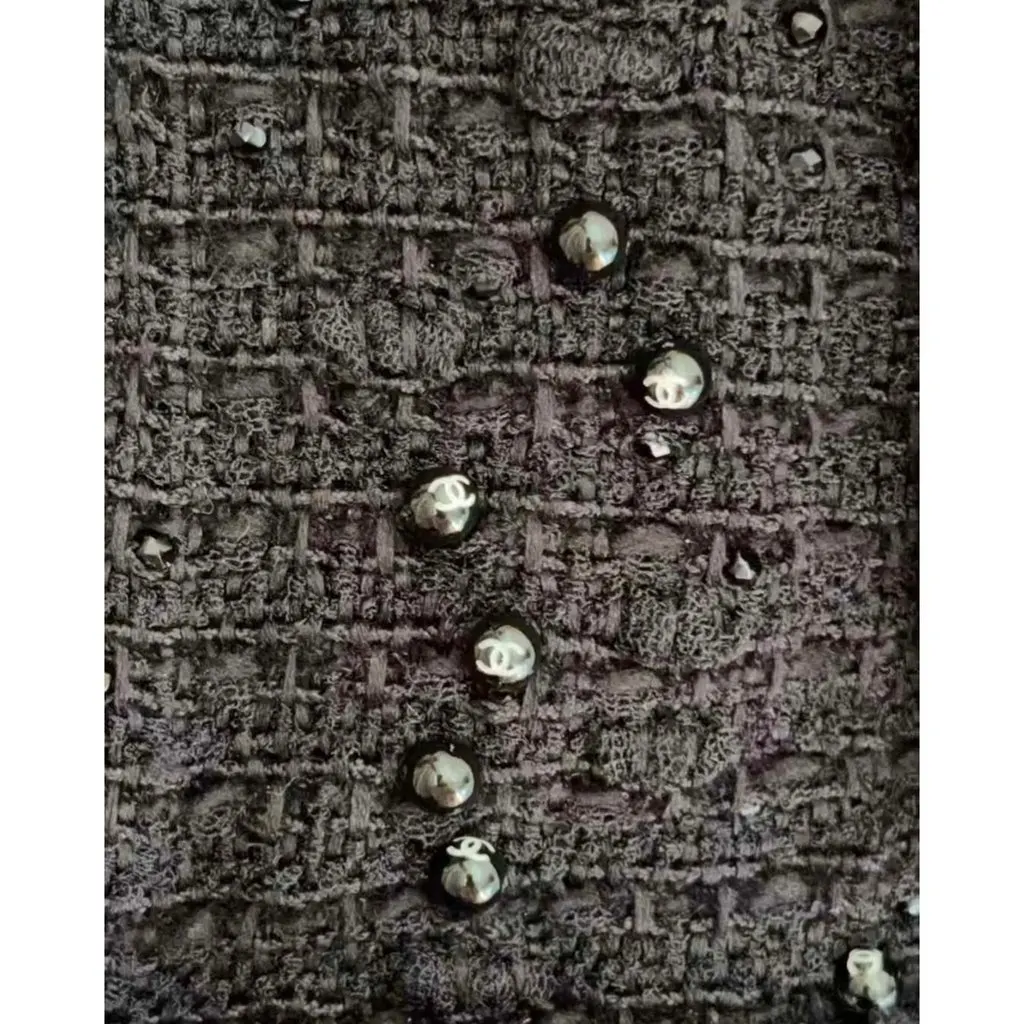 Chanel La Petite Veste Noire Tweed Jacket MultiColor Tweed Never worn, with tag - Back View