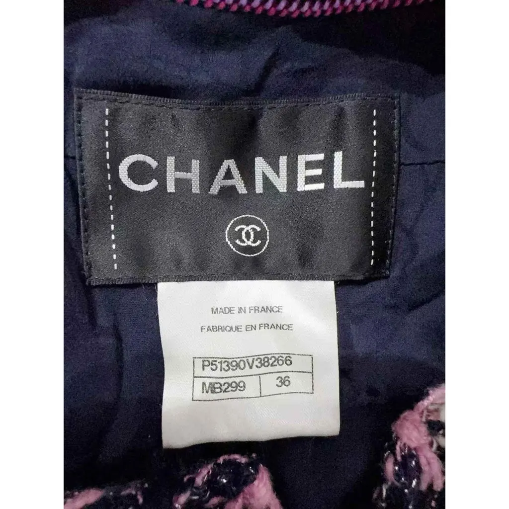 Chanel La Petite Veste Noire Tweed Jacket MultiColor Tweed Very good - Box View