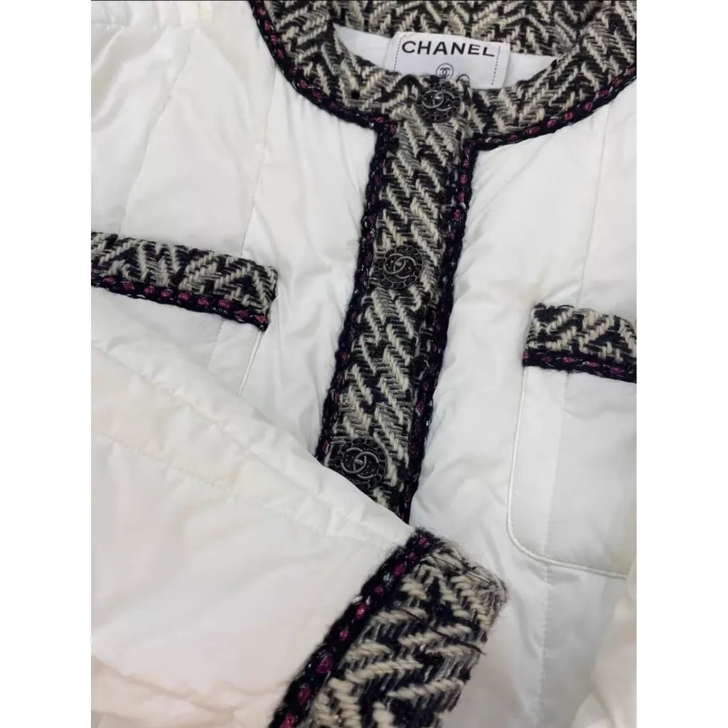 Chanel Polyamide Coat MultiColor Polyamide Very good - Back View