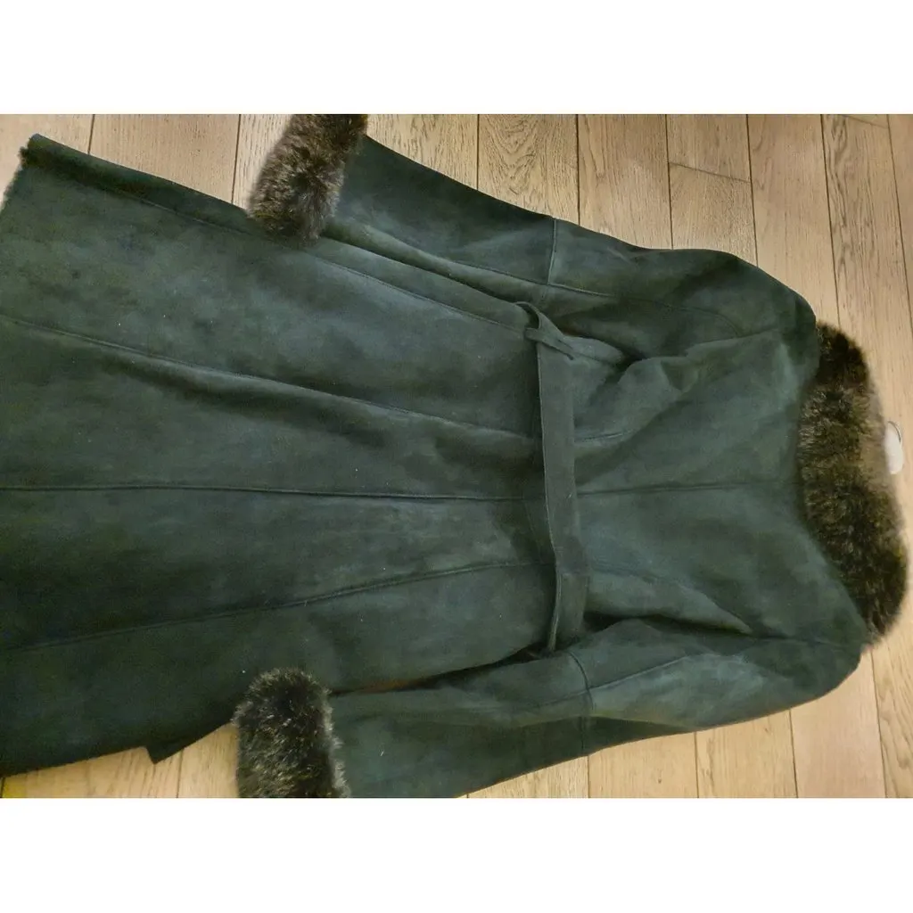 Yves Salomon Black Shearling Coat Black Shearling Very good - Inside View