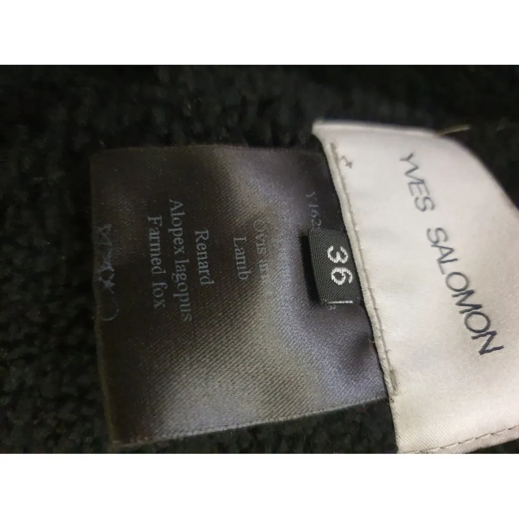 Yves Salomon Black Shearling Coat Black Shearling Very good - Model View