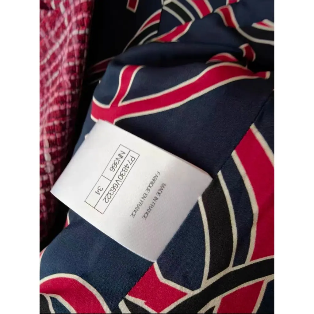 Chanel La Petite Veste Noire Tweed Jacket MultiColor Tweed Very good - Inside View
