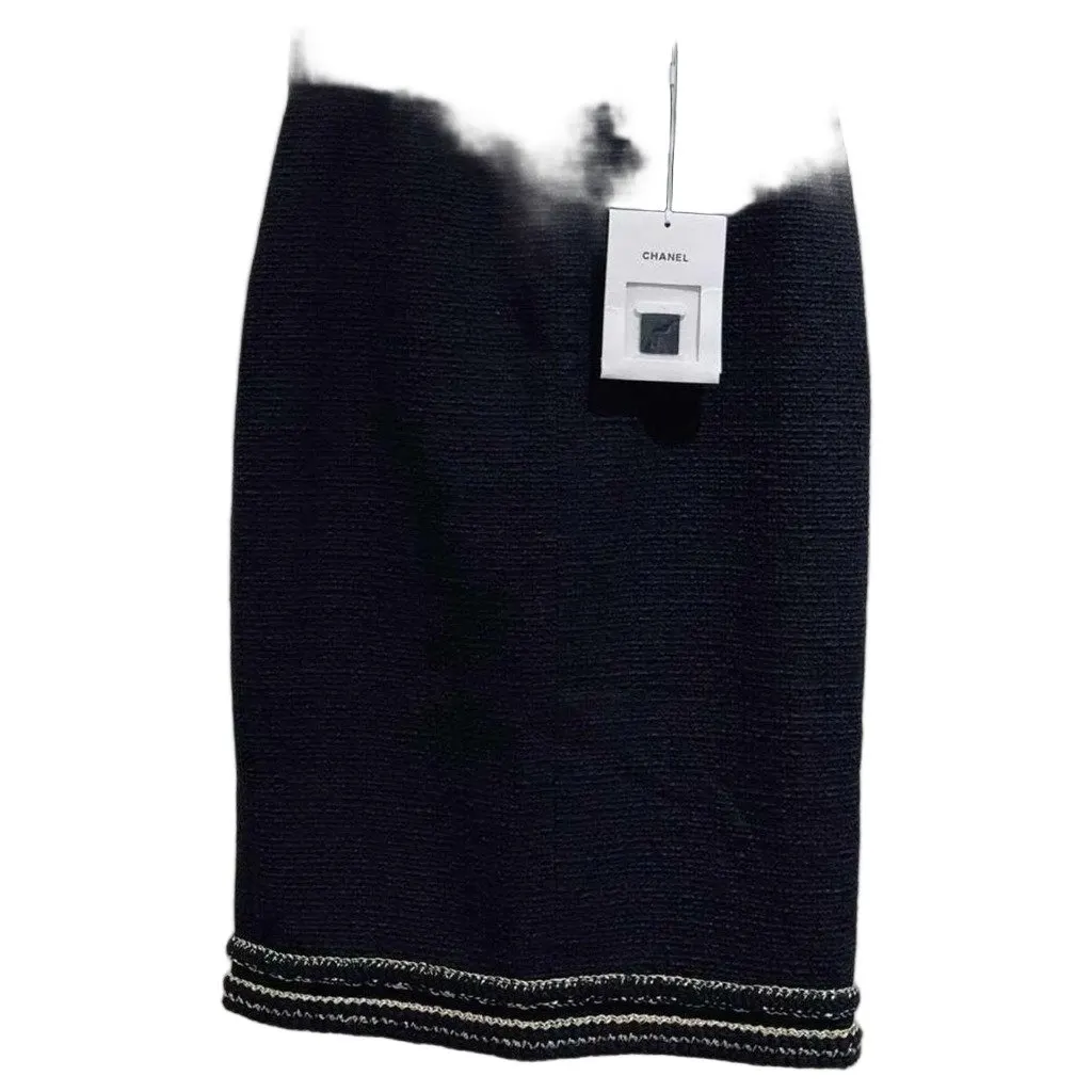 Chanel Tweed Skirt MultiColor Tweed Never worn, with tag - Front View
