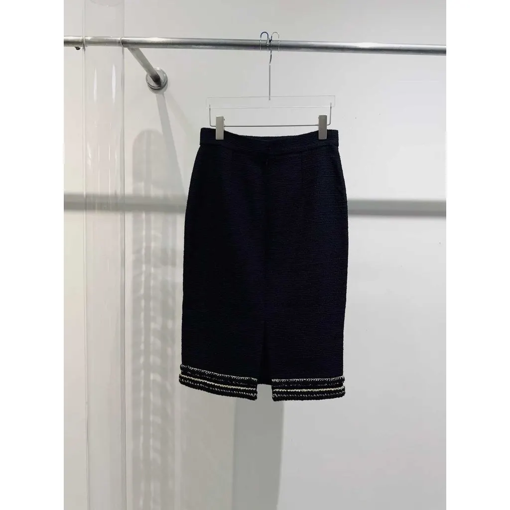 Chanel Tweed Skirt MultiColor Tweed Never worn, with tag - Model View